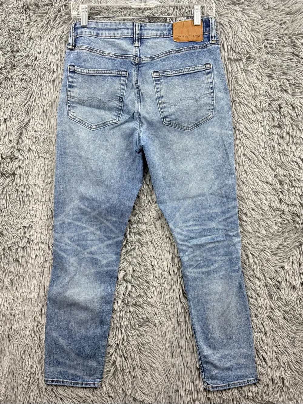 American Eagle Jeans Mens 29 Blue Air Flex Mid Rise Light Wash Athletic Fit